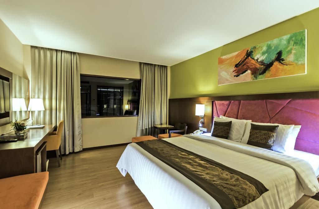 Navarat Heritage Hotel Kamphaeng Phet Eksteriør billede